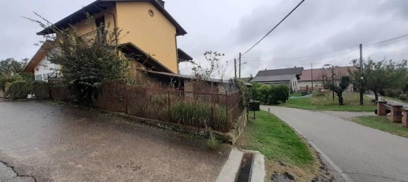 6 rooms House in Monale, Italy No. 116886 3