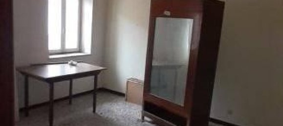 6 rooms House in Monale, Italy No. 116886 17