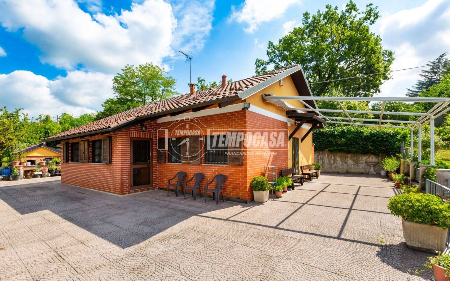 2 غرف نوم فيلا في Chieri, Italy رقم 258585