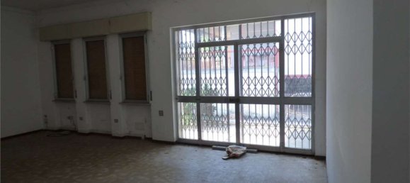 4-Zimmer Lagerhaus in Cremona, Italy, Nr. 76582 20