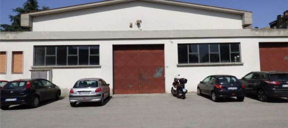 4-Zimmer Lagerhaus in Cremona, Italy, Nr. 76582 2