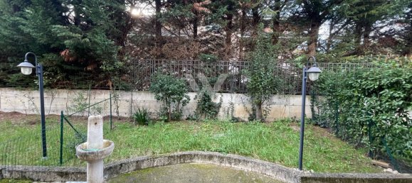 9 rooms House in Campobasso, Italy No. 31834 17