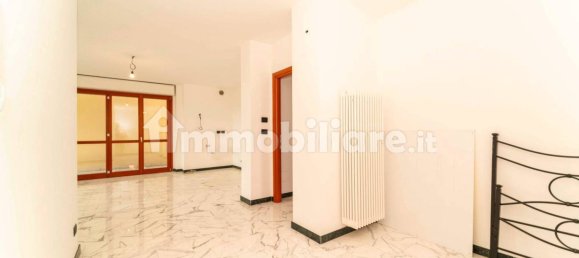 2 Schlafzimmer Penthouse in Turin, Italy, Nr. 12611 9