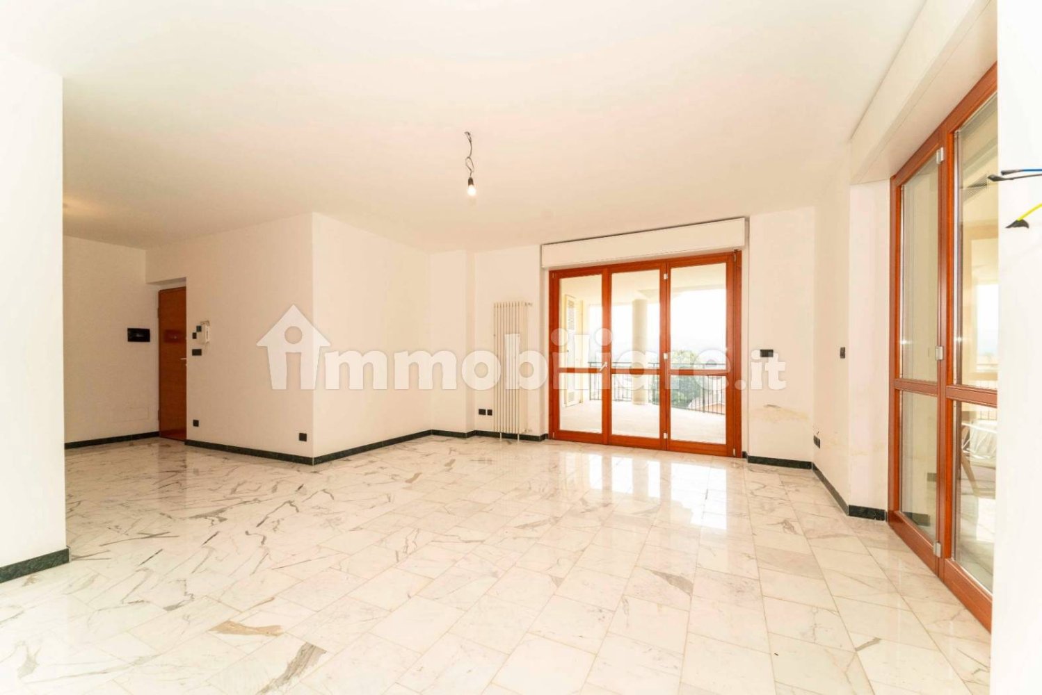 2 Schlafzimmer Penthouse in Turin, Italy, Nr. 12611