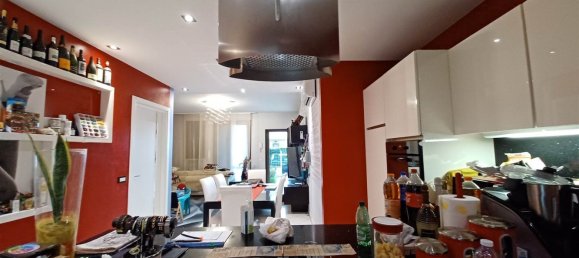 4 rooms Apartment in Fucecchio, Italy No. 167332 17