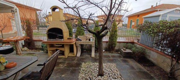4 rooms Apartment in Fucecchio, Italy No. 167332 5