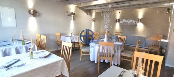 Propiedad comercial en Belley, France No. 190524 3