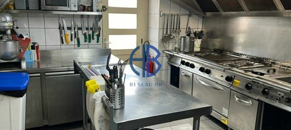 Propiedad comercial en Belley, France No. 190524 5