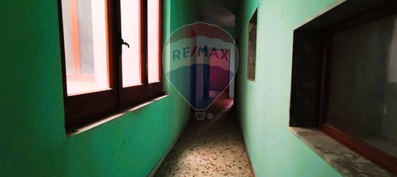 3 bedrooms Apartment in Laterza, Italy No. 65955 6