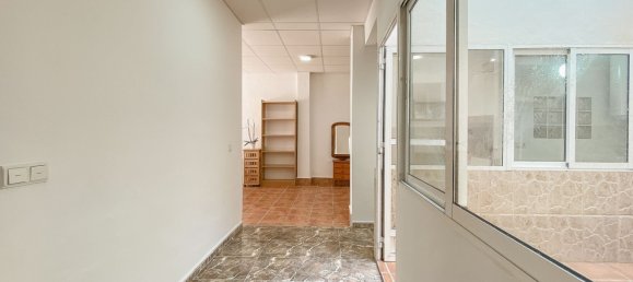 Apartamento T3 em Daya Nueva, Spain N.º 157820 21