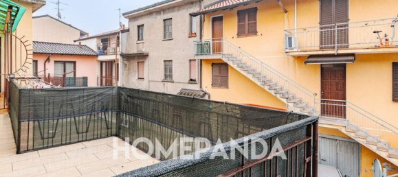 3-salle Appartement à Lurago Marinone, Italy No. 120804 5