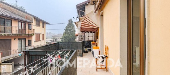 3-salle Appartement à Lurago Marinone, Italy No. 120804 4