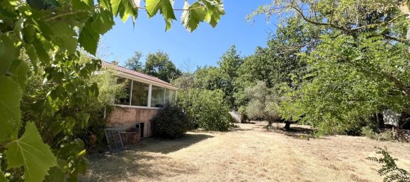 2 bedrooms Villa in Gareoult, France No. 338547 3