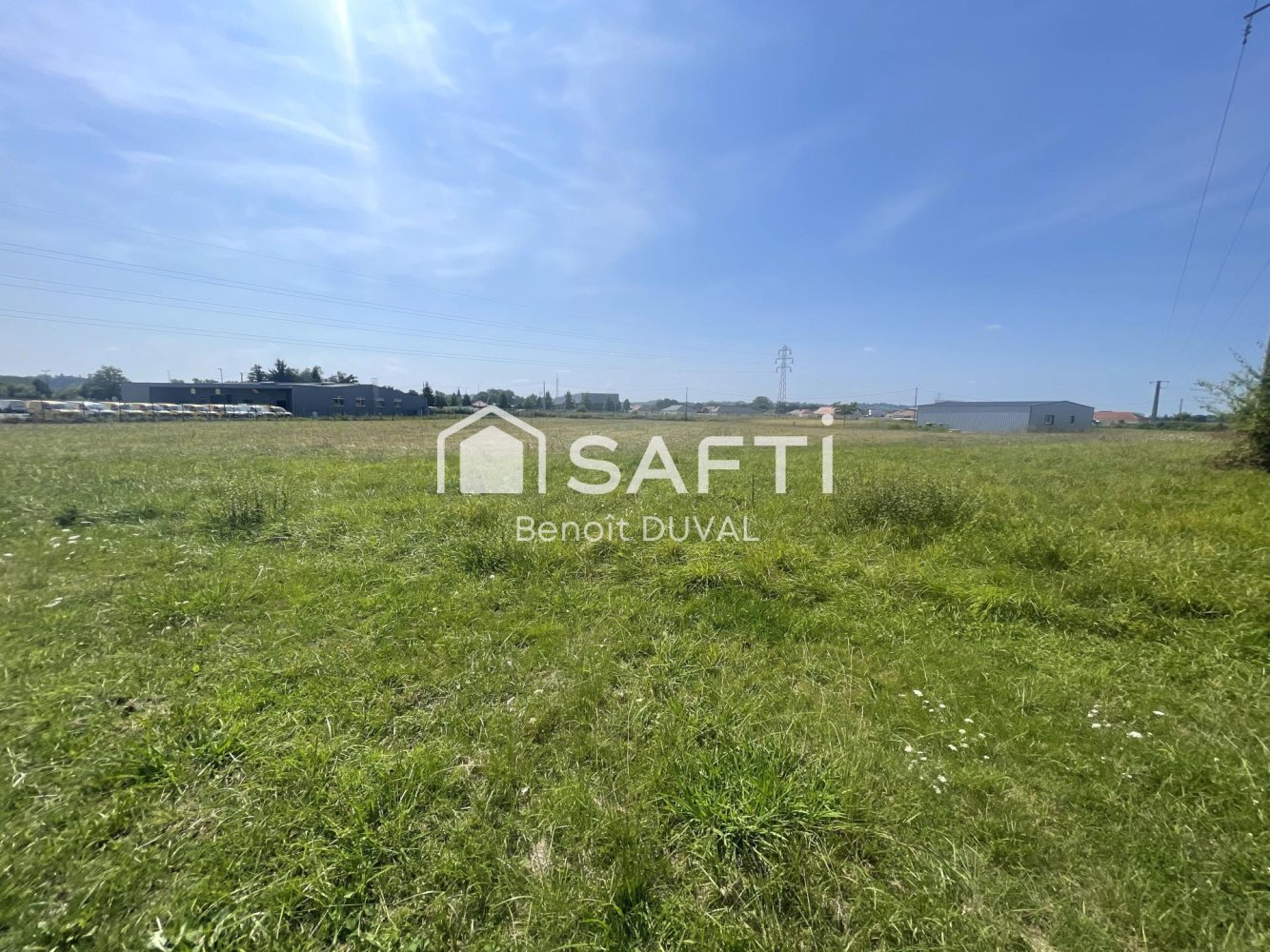 Grundstück in Os-Marsillon, France 8500m², Nr. 87758