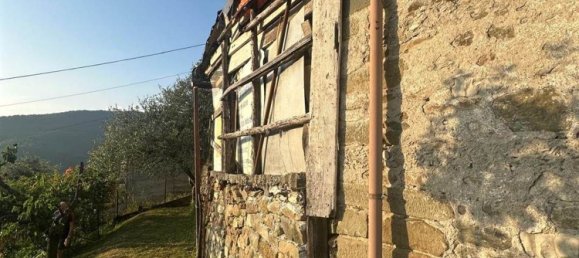 77m² Warehouse in Fivizzano, Italy No. 261542 12