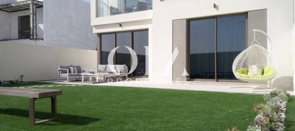 4 Schlafzimmer Villa in Yas Island, UAE, Nr. 17212 2
