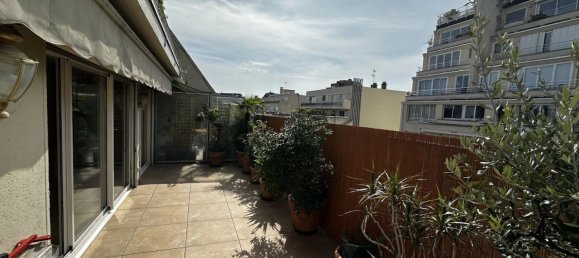 1 bedroom Apartment in Paris, France No. 179181 3