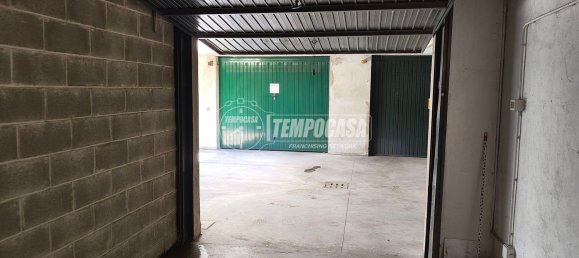  مرآب في Brugherio, Italy 15متر مربع رقم 314731 10