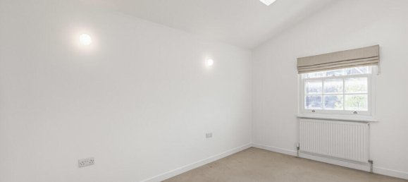 1 bedroom Apartment in London, United Kingdom No. 8685 11