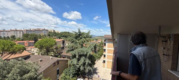 3 rooms Apartment in Perugia, Italy No. 293045 7