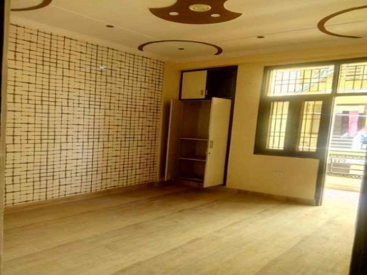 3 Schlafzimmer Haus in Ghaziabad, India, Nr. 25837