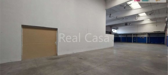 495m² Warehouse in Modena, Italy No. 235878 9