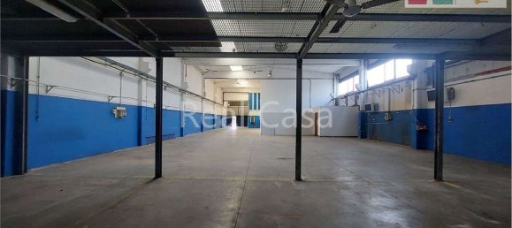 495m² Warehouse in Modena, Italy No. 235878 18