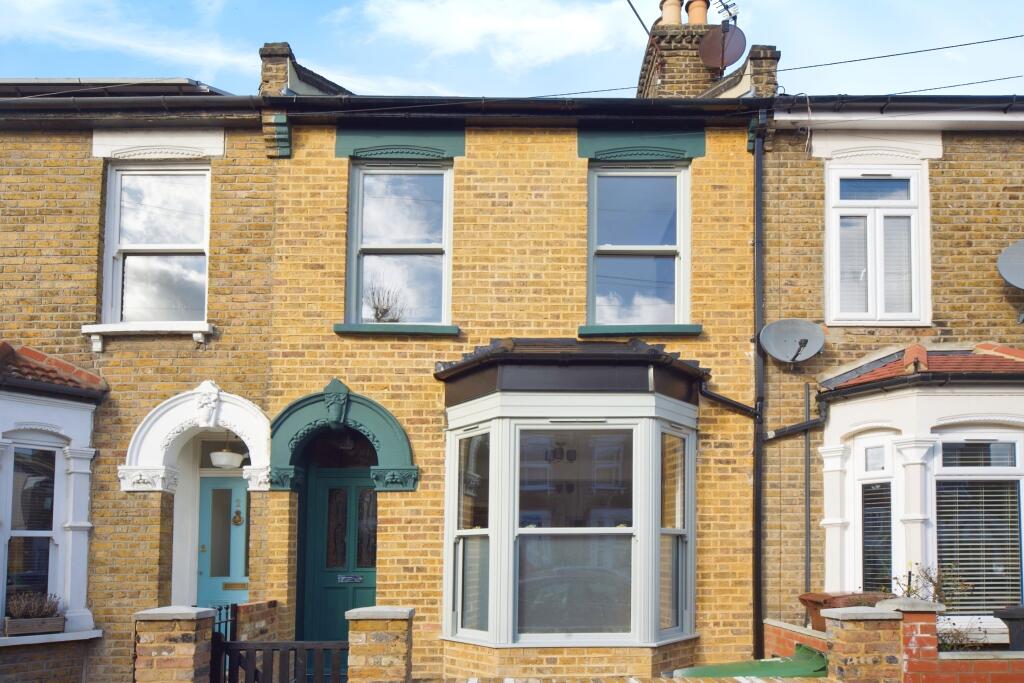 4 bedrooms House in Leytonstone, United Kingdom No. 11544