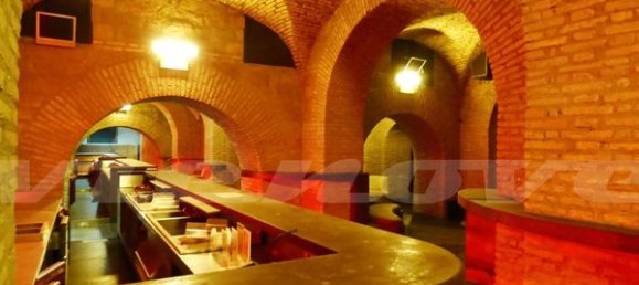 10-salle Propriété commerciale à Rome, Italy No. 222456 5