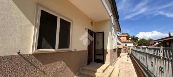 4 bedrooms House in Torgiano, Italy No. 320984 10