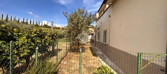 4 bedrooms House in Torgiano, Italy No. 320984 7