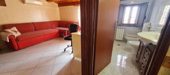 Casa de 6 habitaciónes en Forza d'Agrò, Italy No. 24119 56