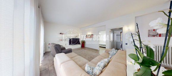 4 rooms Apartment in Olgiate Comasco, Italy No. 3034 3