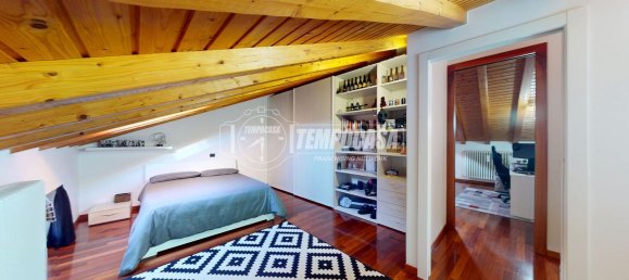 4 rooms Apartment in Olgiate Comasco, Italy No. 3034 18