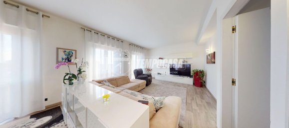 4 rooms Apartment in Olgiate Comasco, Italy No. 3034 9