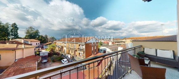 4 rooms Apartment in Olgiate Comasco, Italy No. 3034 8