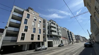 3 rooms Garage in Vienna, Austria No. 180564