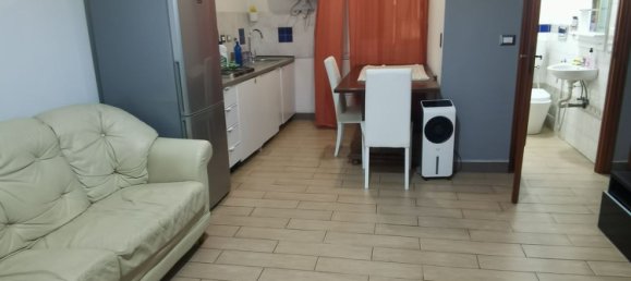 Apartamento de 3 dormitorios en Genoa, Italy No. 322347 14