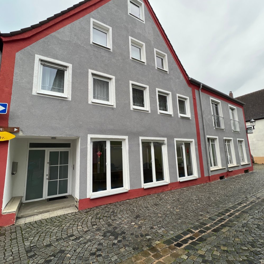 11-Zimmer Gebäude in Ansbach, Germany, Nr. 137737