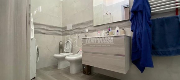 Квартира с 2 спальнями в Неаполь, Италия № 167358 14