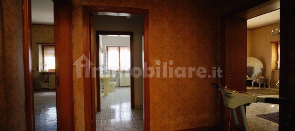 4 bedrooms Villa in Farnese, Italy No. 107071 2