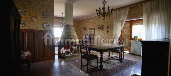 4 bedrooms Villa in Farnese, Italy No. 107071 12