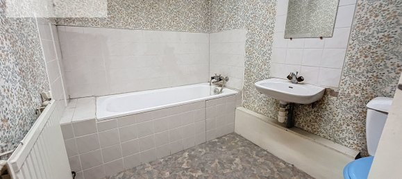 Casa de 4 dormitorios en Calais, France No. 56059 7