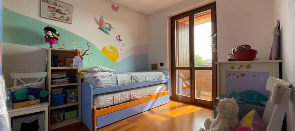 4 rooms House in Crema, Italy No. 106244 14