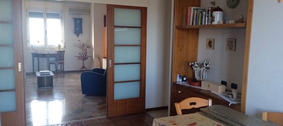 Квартира с 7 комнатами в Виттория, Италия № 288644 2