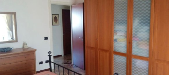 Квартира с 7 комнатами в Виттория, Италия № 288644 12