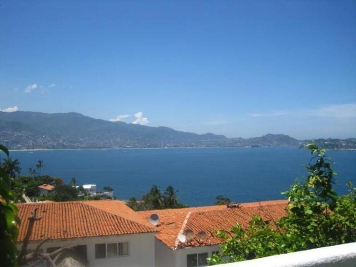 5 bedrooms Apartment in Guerrero, Mexico No. 179181