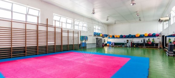 320m² Warehouse in Loures, Portugal No. 211244 17