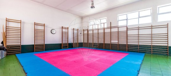 320m² Warehouse in Loures, Portugal No. 211244 16