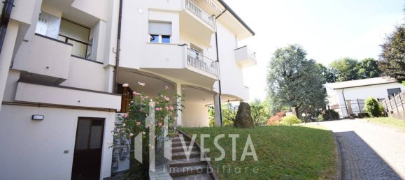 Квартира с 3 спальнями в Казатеново, Италия № 360805 40